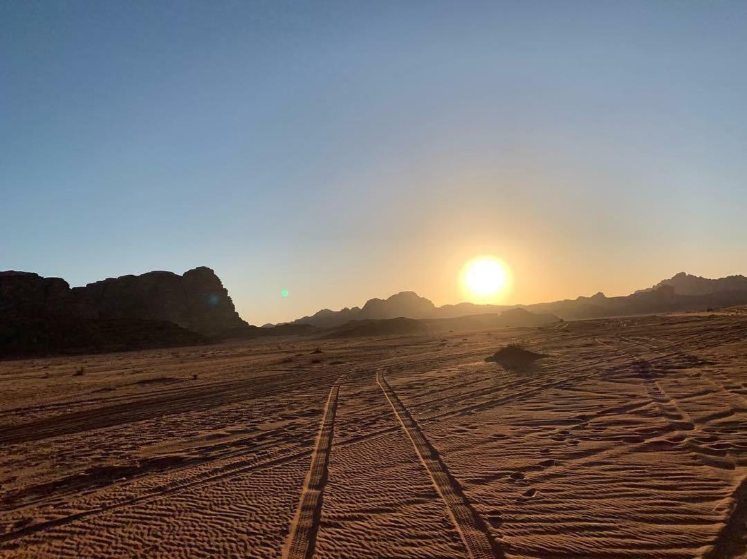 Wadi Rum Bedouin House Bagian luar foto