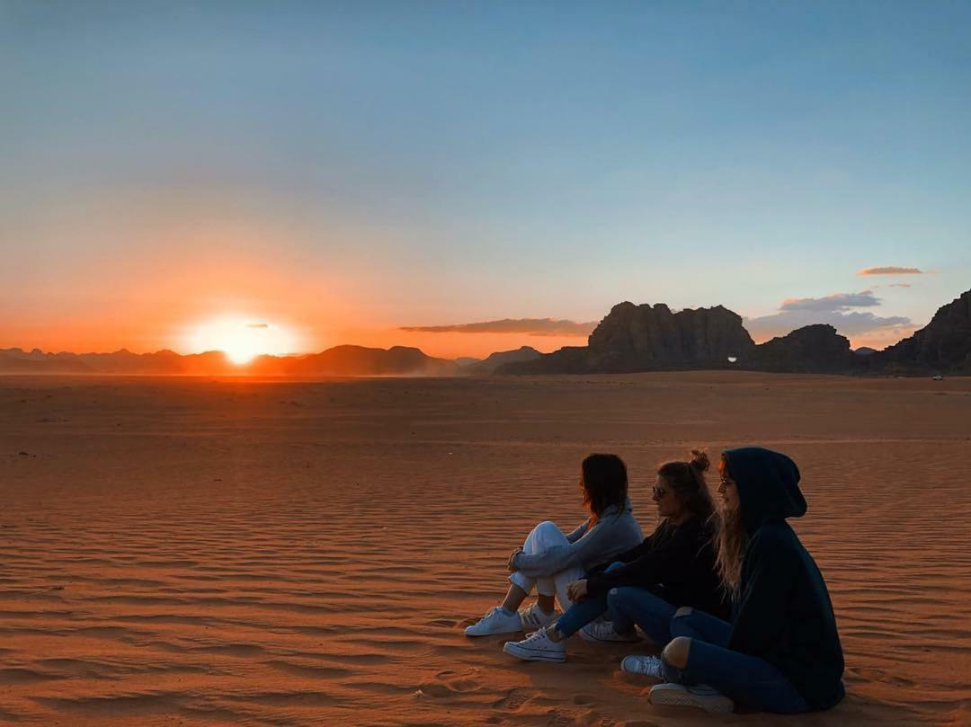 Wadi Rum Bedouin House Bagian luar foto