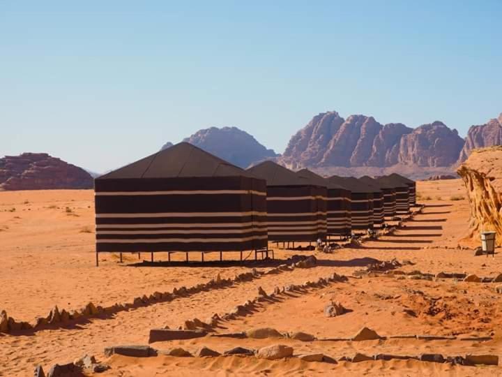 Wadi Rum Bedouin House Bagian luar foto